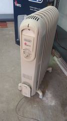 Καλοριφέρ λαδιού 2000 Watt (δύο τεμάχια ή ανά τεμάχιο)