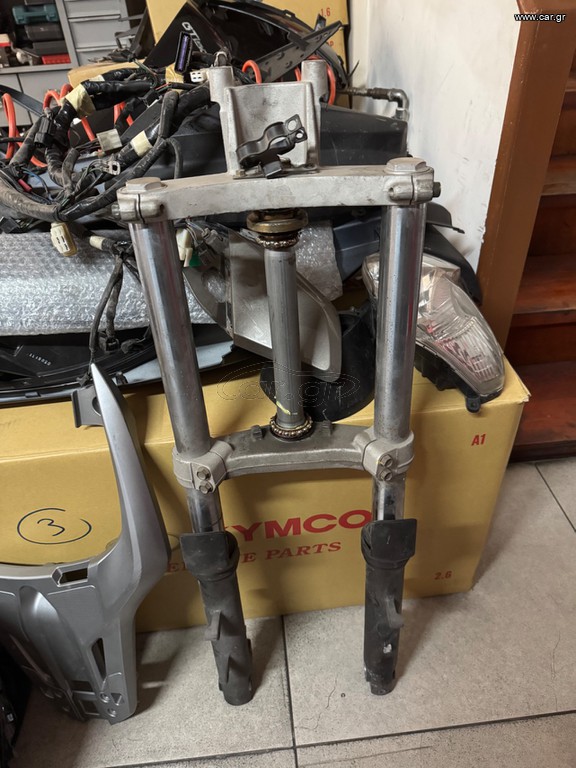 ΕΜΠΡΟΣΘΙΟ ΣΥΣΤΗΜΑ KYMCO XCITING 300 ΚΟΜΠΛΕ