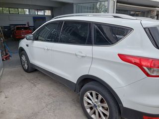 Ford Kuga 2016