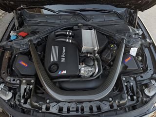 Bmw M4 2020 COMPETITION-thumb-38