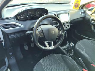 Peugeot 208 2016-thumb-4