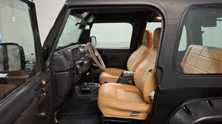 Jeep Wrangler 1996 4.0 L AUTO-thumb-9
