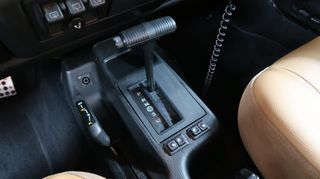Jeep Wrangler 1996 4.0 L AUTO-thumb-31