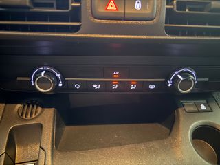 Opel Combo 2019 1.5 CDTI Edition A/C*Parktronic*Τριθέσιο*-thumb-56