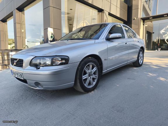 Volvo S60 2004