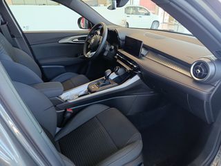 Alfa Romeo Tonale 2026 1.5  SPRINT MHEV 160HP DDCT-thumb-10