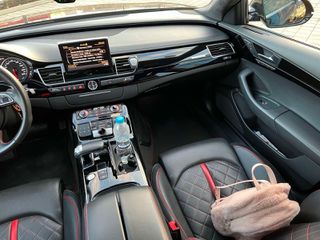 Audi A8 2017-thumb-8