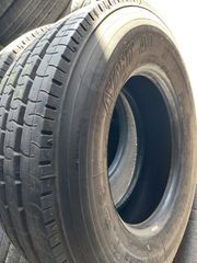 285/70-19.5 με 90-95% πέλμα σε υπέρ άριστη κατάσταση με πεντακάθαρα πλαϊνά! (2τμχ)