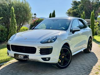 Porsche Cayenne 2016 S E-HYBRID GTS PANO