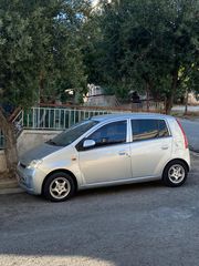 Daihatsu Cuore 2005 1000CC