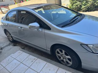 Honda Civic 2006 1.8 I-VTEC 140
