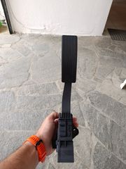 Πεντάλ γκαζιού Mercedes a 180 CDI w176