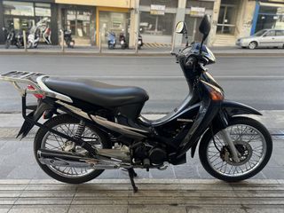 Honda ANF 125 Innova 2005