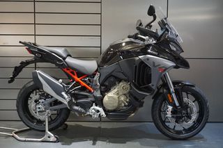 Ducati Multistrada V4 S 2025 Thrilling Black