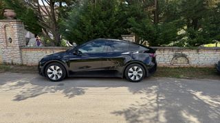 Tesla Model Y 2023 RWD | Λευκά Καθίσματα