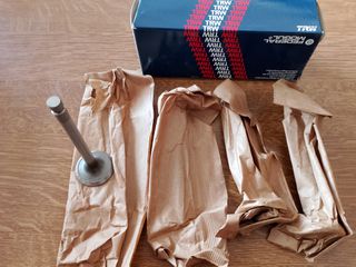 BAΛΒΙΔΕΣ ΕΙΣΑΓΩΓΗΣ ΣΕΤ ****  FIAT FIORINO 1050-1300 cc **** ΤRW