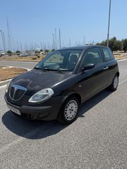 Lancia Ypsilon 2005