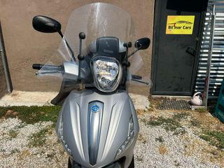 Piaggio Beverly 300i 2018-thumb-9