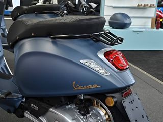 Vespa Primavera 125 2026 OFFICINA 8 E5+ 30 ΑΤΟΚΕΣ ΔΟΣΕΙΣ ΕΤΟΙΜΟΠΑΡΑΔΟΤΗ-thumb-5