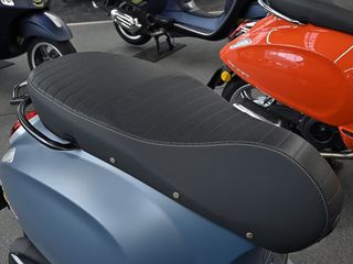Vespa Primavera 125 2026 OFFICINA 8 E5+ 30 ΑΤΟΚΕΣ ΔΟΣΕΙΣ ΕΤΟΙΜΟΠΑΡΑΔΟΤΗ-thumb-7