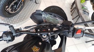 Aprilia Tuono 2026 125-thumb-8