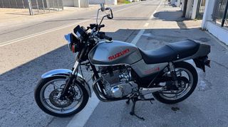 Suzuki GSX 400 1984