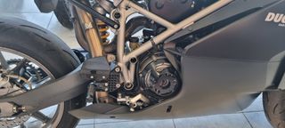 Ducati 749 DARK 2006-thumb-16