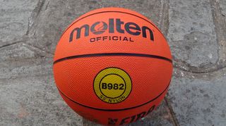 Μπάλα μπάσκετ Molten B982 Νο 7 καινούρια