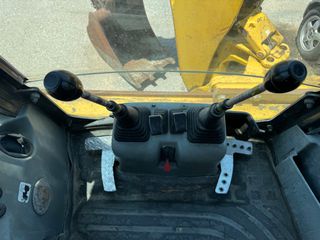 Εκσκαφέας-Φορτωτής Komatsu 2004 WB93-R2A 4Χ4-ΑΥΤΟΜΑΤΟ-ΤΗΛΕΣΚΟΠΙΚΟ-thumb-8
