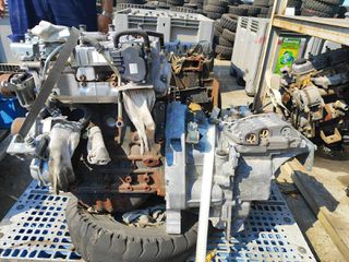 ΚΙΝΗΤΗΡΑΣ ΣΑΣΜΑΝ ΚΟΜΠΛΕ ΑΠΟ TOYOTA 8FDF25-thumb-1