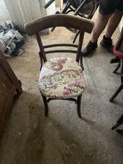 ΤΡΑΠΕΖΟΚΑΘΙΣΜΑΤΑ ΣΕ ΑΡΙΣΤΗ ΚΑΤΑΣΤΑΣΗ ΣΕ ΔΙΑΦΟΡΕΣ ΔΙΑΣΤΑΣΕΙΣ