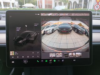 Tesla Model Y 2022 TESLA DUAL MOTOR-thumb-41