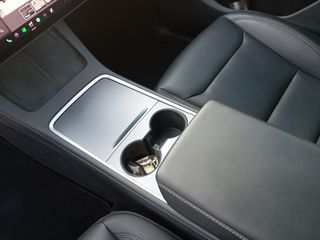 Tesla Model Y 2022 TESLA DUAL MOTOR-thumb-42