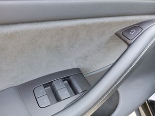 Tesla Model Y 2022 TESLA DUAL MOTOR-thumb-32