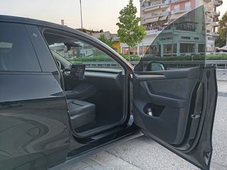 Tesla Model Y 2022 TESLA DUAL MOTOR-thumb-18