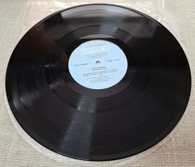 Elton John – A Single Man   LP-thumb-3