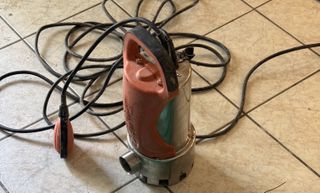 Αντλία υποβρύχια ακαθάρτων Kraft 18500Lt/h - 1100 W - 8m βάθος