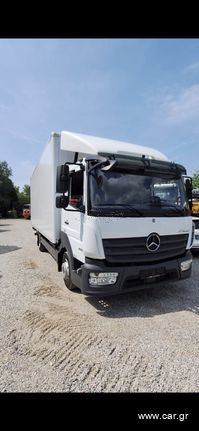 Mercedes-Benz 2019 823
