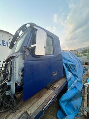 ΚΑΜΠΙΝΑ VOLVO FH ΜΟΝΤΕΛΟ 2005-thumb-1
