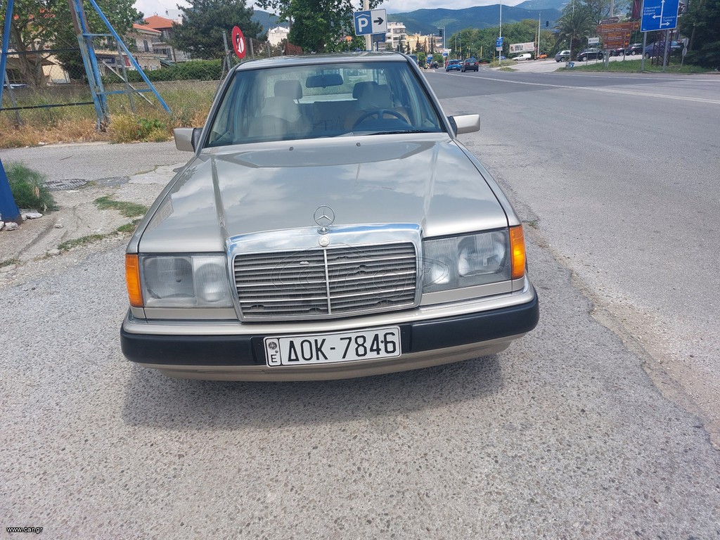 Mercedes-Benz E 250 1988