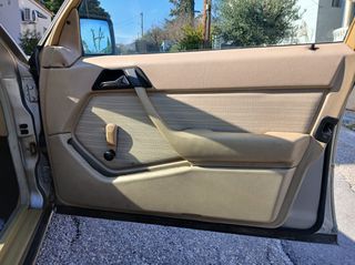 Mercedes-Benz E 250 1988-thumb-9