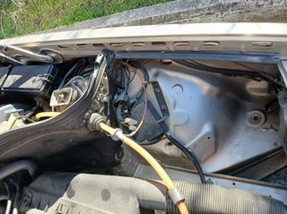 Mercedes-Benz E 250 1988-thumb-20