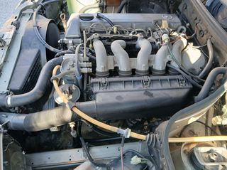 Mercedes-Benz E 250 1988-thumb-22