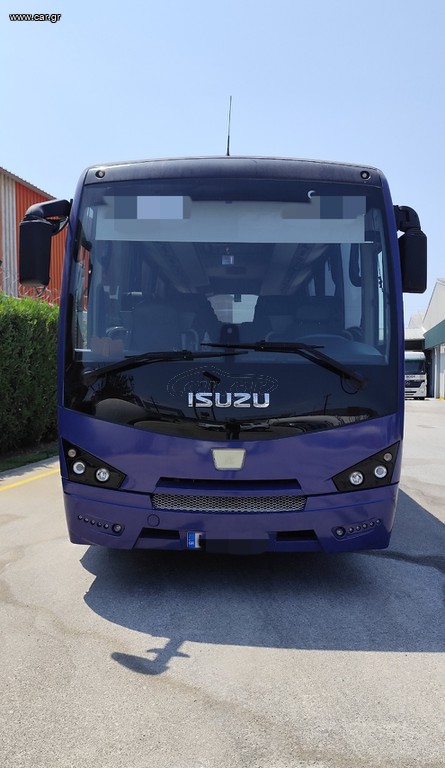 Isuzu 2020 Turquoise