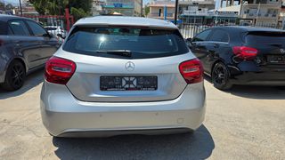 Mercedes-Benz A 180 2018 URBAN-thumb-6