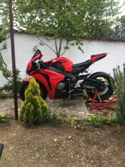 Honda CBR 1000RR 2009 FIREBLADE-thumb-5