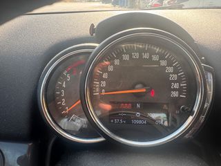 Mini Countryman 2018-thumb-16