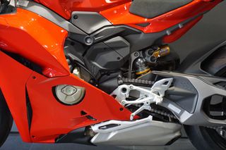 Ducati Panigale V4 S 2026 2026-thumb-5