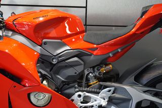 Ducati Panigale V4 S 2026 2026-thumb-9
