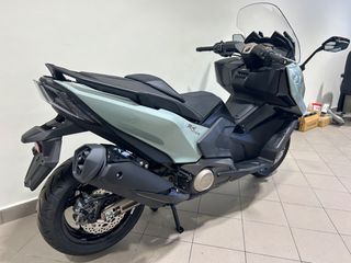 Kymco AK 575 Premium 2026-thumb-5